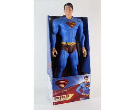 2006 Mattel boxed Superman Returns Poseable 30 Action Figure (J2108) 32 x 31.5cm overall. Condition Report:  light wear to bo