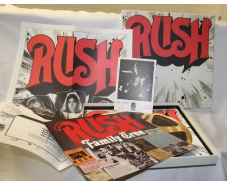 A Rush box set with posters and inners in EX/EX - nice item for fans of the band