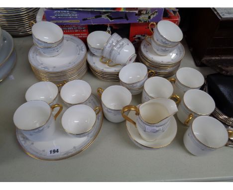 19thC Royal Worcester Grecian Urn decorated teaset with gilded detail           