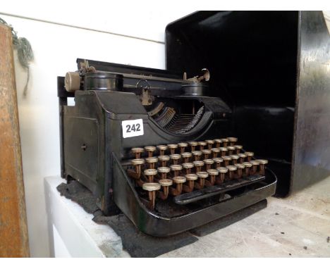 Vintage Metal cased Typewriter                 