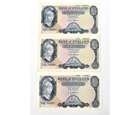 GREAT BRITAIN; three Bank of England L. K. O'Brien £5 notes S/N E18 193583, H49 137862 and K44 388251 (3).Additional Informat