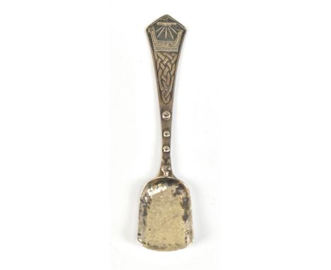 A Scottish silver 'Iona' caddy spoon with Norse detail, Edinburgh (date mark rubbed), length 11.4cm, approx 0.5ozt/17.5g.Addi