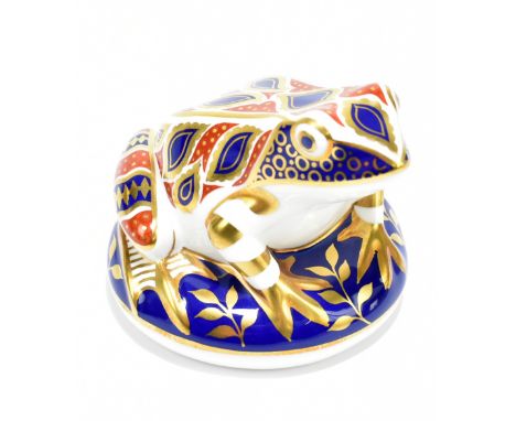 ROYAL CROWN DERBY; a frog paperweight with silver stopper, printed marks to base.Additional InformationSilver stopper indicat