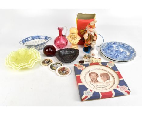 A mixed group of ceramics and glass&nbsp;including two&nbsp;Royal Doulton Seriesware plates 'Falstaff', and 'Ann Page', 'Magn