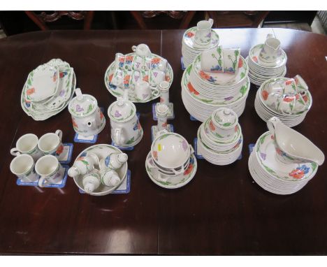 A very large Villeroy and Boch Amapola dinner and tea service - in good clean condition 