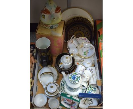 Ceramics - A Mother Peggie Foye mushroom table lamp, boxed; a Denby Arabesque part service; a Noritake tete-a-tete; a Midwint