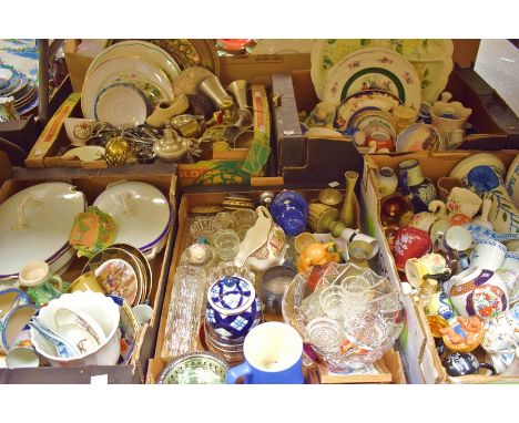 Ceramics, Glass and metal ware - Wedgwood; Aynsley; Royal Worcester; Royal Doulton; Royal Crown Derby; Sylvac ; decorative gl