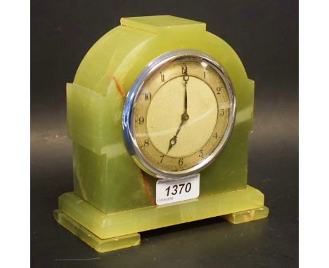 An Art Deco onyx mantel clock