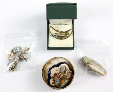 Three Japanese Satsuma ceramic brooches to include a floral decorated example (af), and a crescent shaped example painted wit