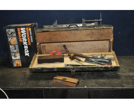 A VINTAGE WOODEN CARPENTERS TOOLBOX CONTAINING TOOLS including chisels, a wooden moulding plane, bevel and tri squares, marki