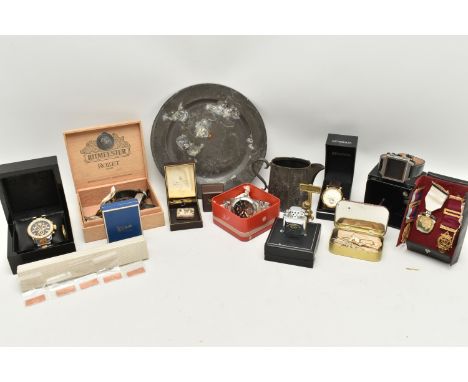 A BOX OF ASSORTED ITEMS, to include a selection of gents wristwatches, names to include Fossil, Seiko, Casio and Sekonda, a '