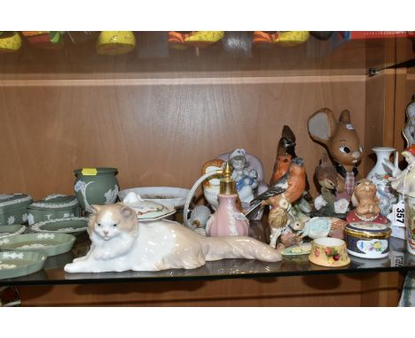 A GROUP OF CERAMICS, to include a small collection of sage green Wedgwood Jasperware, a pink Jasperware atomiser, a Royal Wor