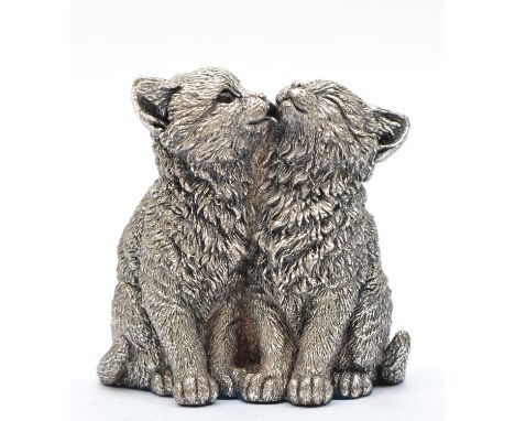 A silver model of two kittens, Birmingham 2000, 7cm, loadedAs these are loaded we cannot give a weight of the silver only.The