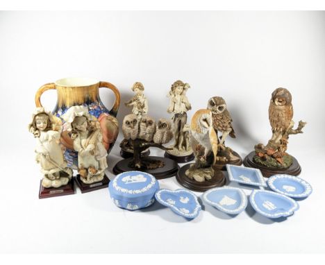 A collection of ceramics, to include Wedgewood Jasperware, Royal Worcester plates, figurines, Country Artists owl models and 