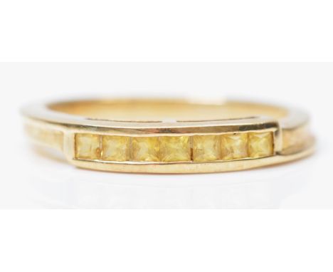 A 9ct gold and yellow sapphire ring, N, 2.3gm 