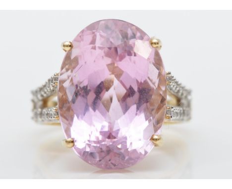 A Gems TV 9ct gold morganite and white stone dress ring, 18 x 14mm,  N 1/2, 7.3gm. 