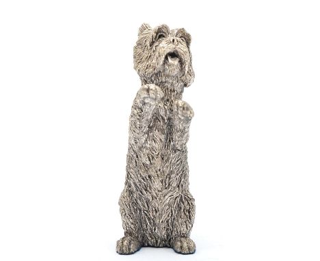 A silver model of a Scottie dog, London 1995, tail A/F, 9cm, loaded.  It’s loaded so there is no way of knowing the weight of