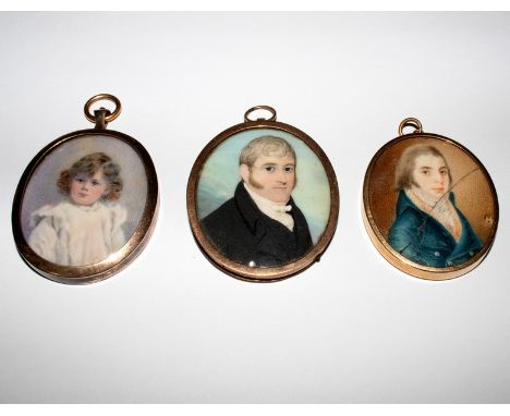 19th Century English School/Portrait Miniature of a Gentleman/wearing a white stock and black coat/watercolour on ivory in a 