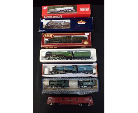 A COLLECTION OF 00 GAUGE LOCOMOTIVES including South Eastern Finecast kit, F184 LNER W1, boxed as new, Bachmann 2515 Silver F