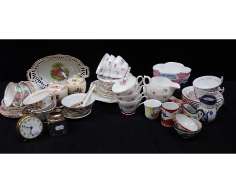 A QUANTITY OF DECORATIVE CERAMICS including 19th century part tea service and others.
