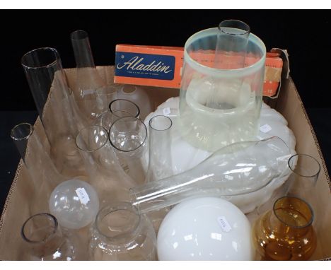 A QUANTITY OF OIL LAMP CHIMNEYS and a vaseline glass shade