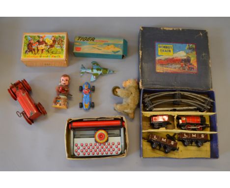 Mixed lot of vintage toys, including Tri-ang tractor, Sutcliffe boat, Hornby c/w train set, etc. Overall F