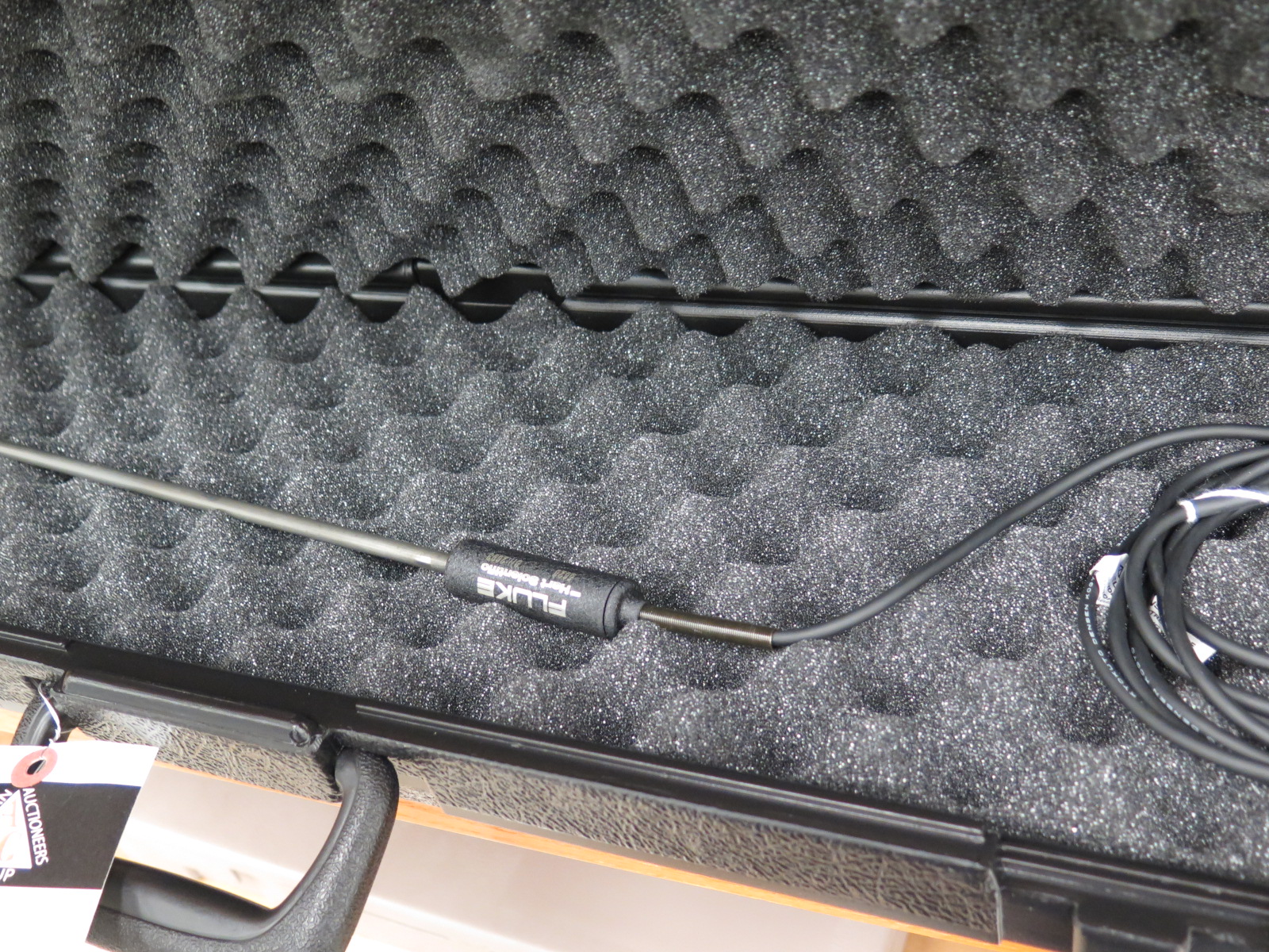 (2) Fluke 5628 Temperature Probes, (1) Rosemount 162CE Standard