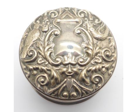 A circular silver trinket box, diameter 8.5cm