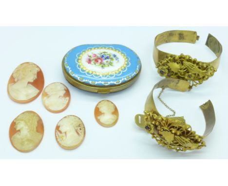 Five unmounted cameos, an enamel purse and two bangles, a/f