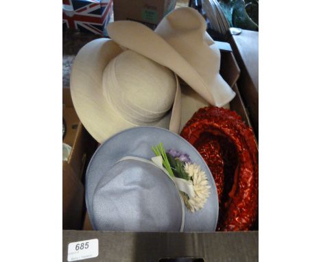 BOX OF VINTAGE HATS