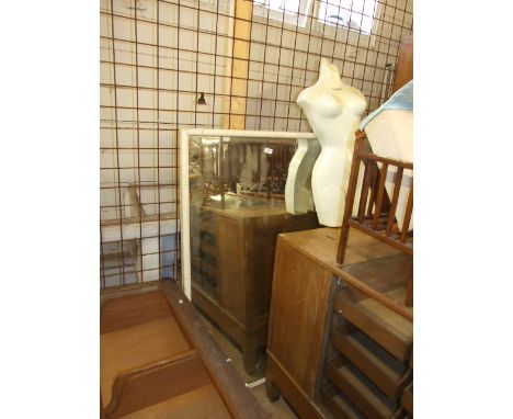 VINTAGE SHOP MIRROR