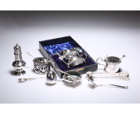 A GROUP OF SILVER, COMPRISING: a Victorian silver mustard-pot with blue glass liner, London, 1896, with an associated spoon w