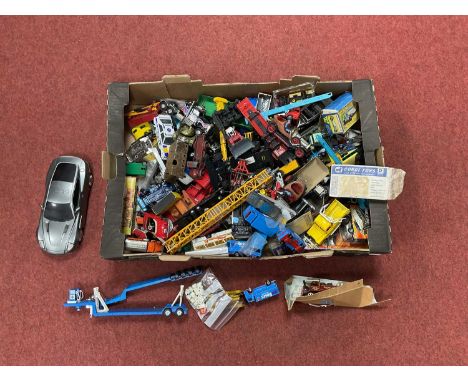 A Quantity of Mostly Loose Diecast Vehicles. By Dinky, Corgi, Burago, Hot Wheels, Matchbox, Siku, Etc. All Playworn.