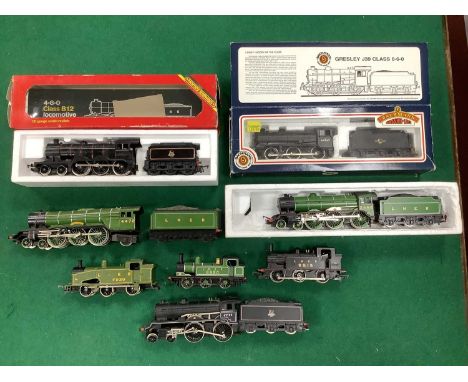 Eight 00 gauge LNER locomotives including a boxed Bachmann J39 in BR black; a boxed Hornby B12 (appears repainted); a Hornby 