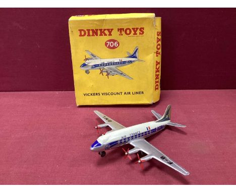 Dinky Toys No 706 Vickers Viscount Airliner, overall very good, boxed, some crushing to box and no insert,