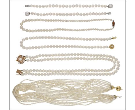 Assorted cultured pearls, comprising a two row uniform pearl necklace to a 9ct gold cluster clasp, a single row uniform pearl