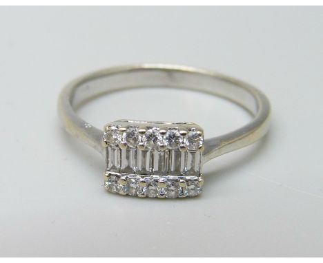 An 18ct white gold and diamond ring, 3.5g, R 