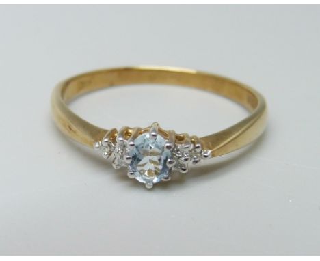 A 9ct gold, aquamarine and diamond ring, 2.5g, Z 