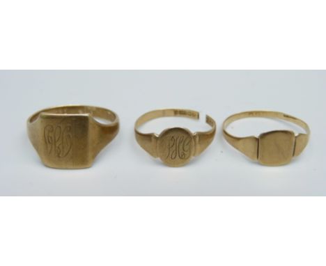 Three 9ct gold rings, total weight 6.2g, one a/f, (signet ring 3.8g and size U/V) 