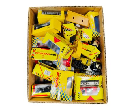 BOX LOT OF MODEL CARS ETC 