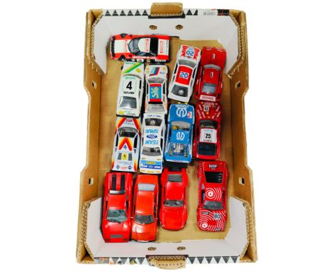BOX LOT OF MODEL CARS 