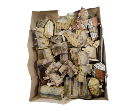 BOX LOT OF MODEL RAILWAY BUILDINGS 