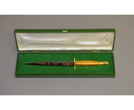 A Fairbairn Sykes style dagger The Army Commandos 1940-45 by J. Knowill & Sons in case