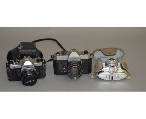 Mixed lot of 3 vintage cameras including Yashica, Pentax etc.