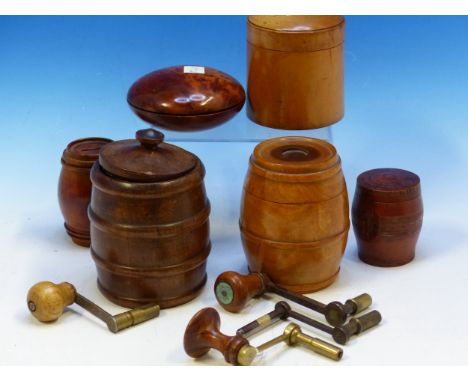 TWO TABLE TOP EASELS, FIVE VARIOUS TREEN BARRELS, A YEW WOOD BUN SHAPED BOX TOGETHER WITH FOUR CLOCK WINDERS