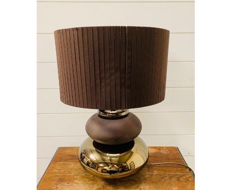 A contemporary table top lamp