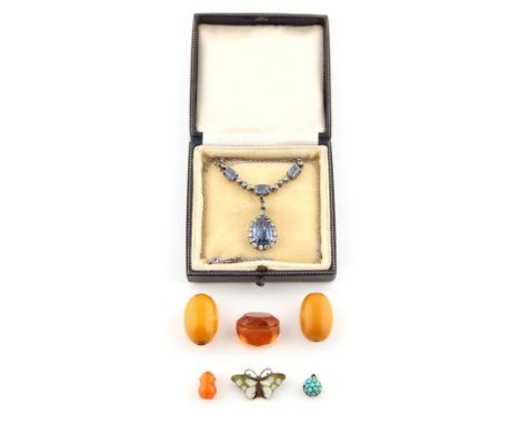 Property of a deceased estate - a bag containing assorted jewellery &amp; beads including a white metal pendant necklace set 