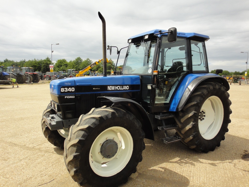 NEW HOLLAND 8340 SLE TRACTOR. V5 will be supplied. R465 NJB S/N 082577B
