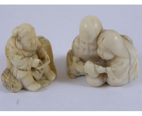 2 JAPANESE MEIJI PERIOD IVORY NETSUKE, ONE MODELLED AS TWO FIGURES TAKING TEA, WITH SIGNATURE, THE OTHER, DEPICTING A SCRIBE