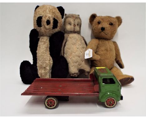 Vintage jointed teddy bear, soft toy panda and soft toy owl, British made mechanised transport tin plate clockwork truck, cir